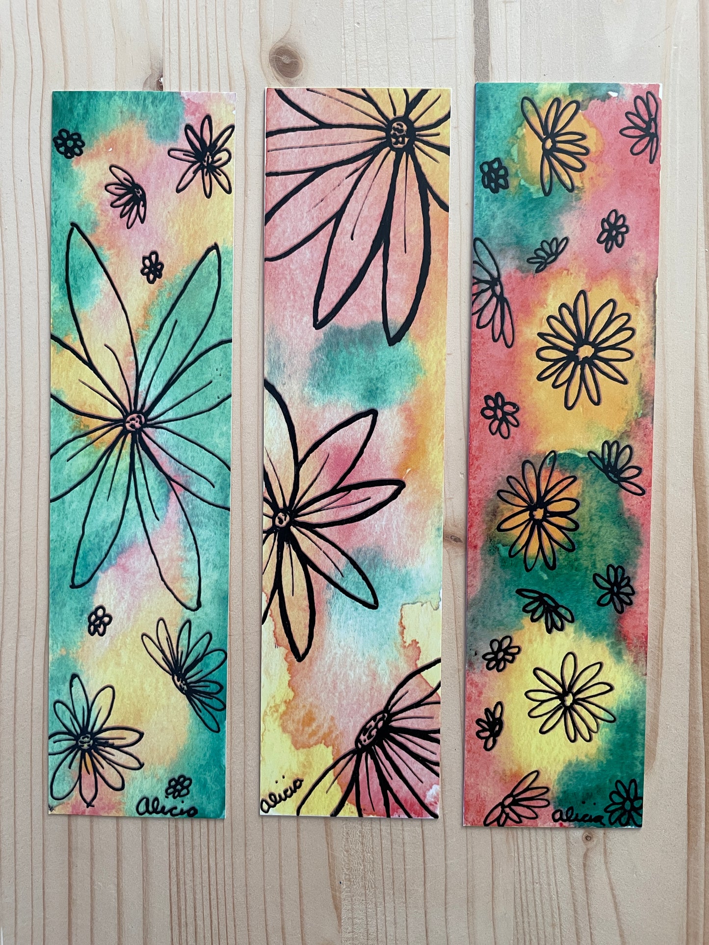 Daisies on Red, Green, and Yellow (set of 3)